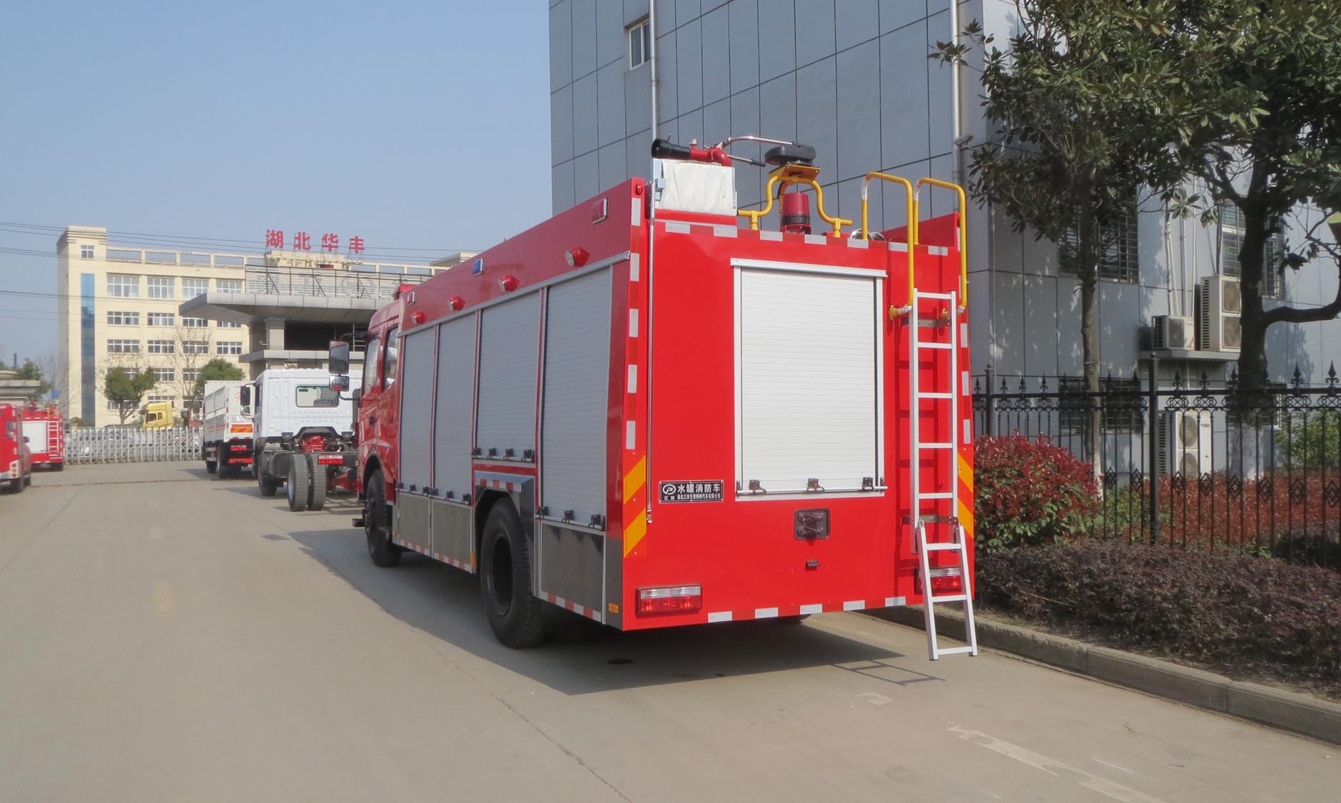 東風(fēng)5噸水罐消防車