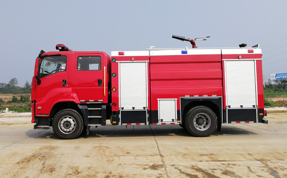 五十鈴7噸泡沫消防車(chē)