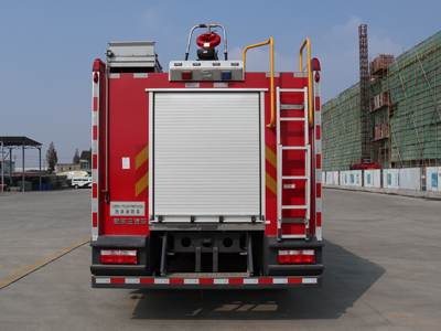 YZR5170GXFPM70/E6型泡沫消防車